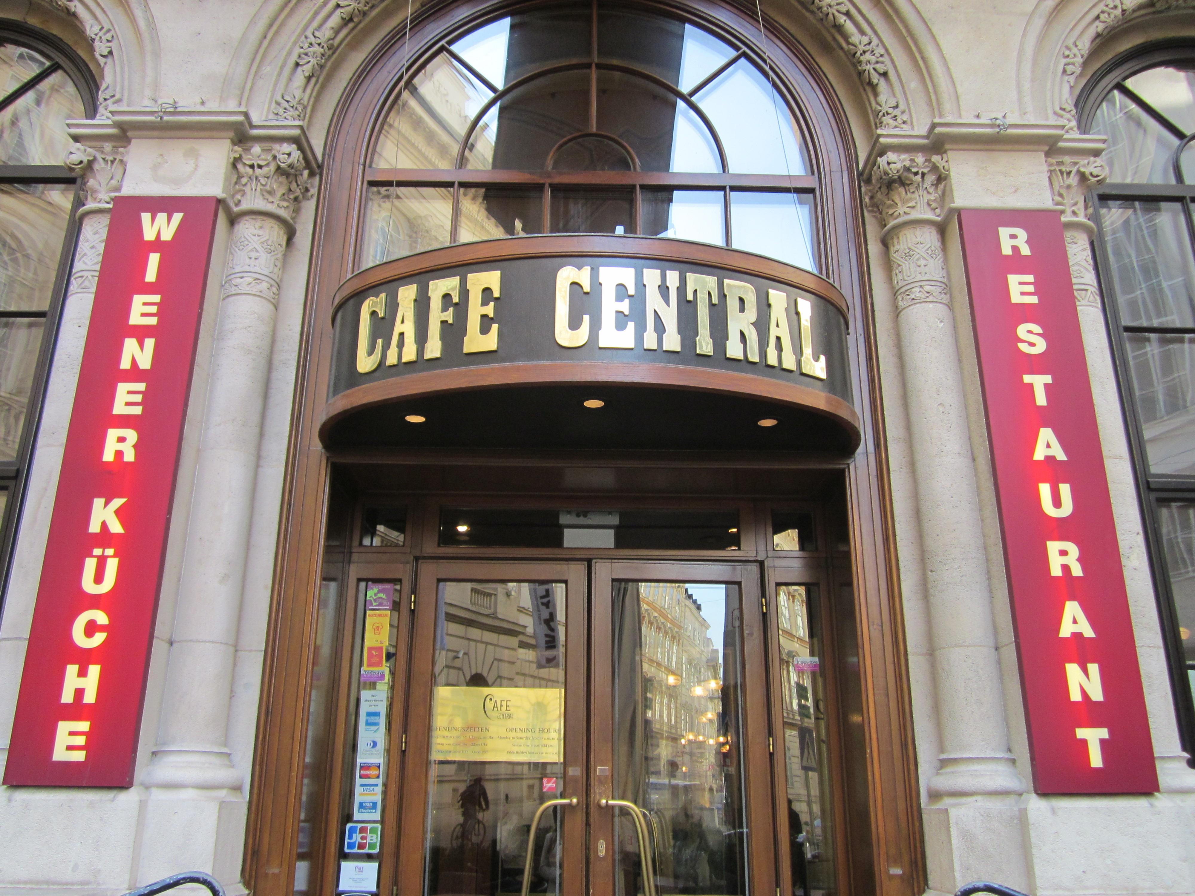 Cafe central